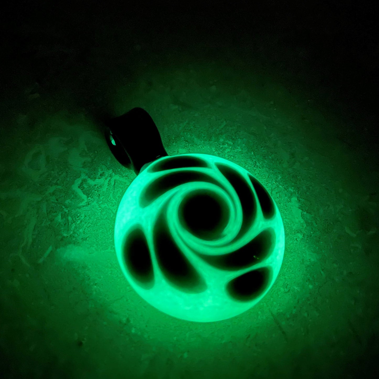 Glow-In-The-Dark Memorial Pendant with Pinwheel Pattern Glowing Necklace Jewelry Pendant Fairy Glowing Necklace Keepsake Pendant